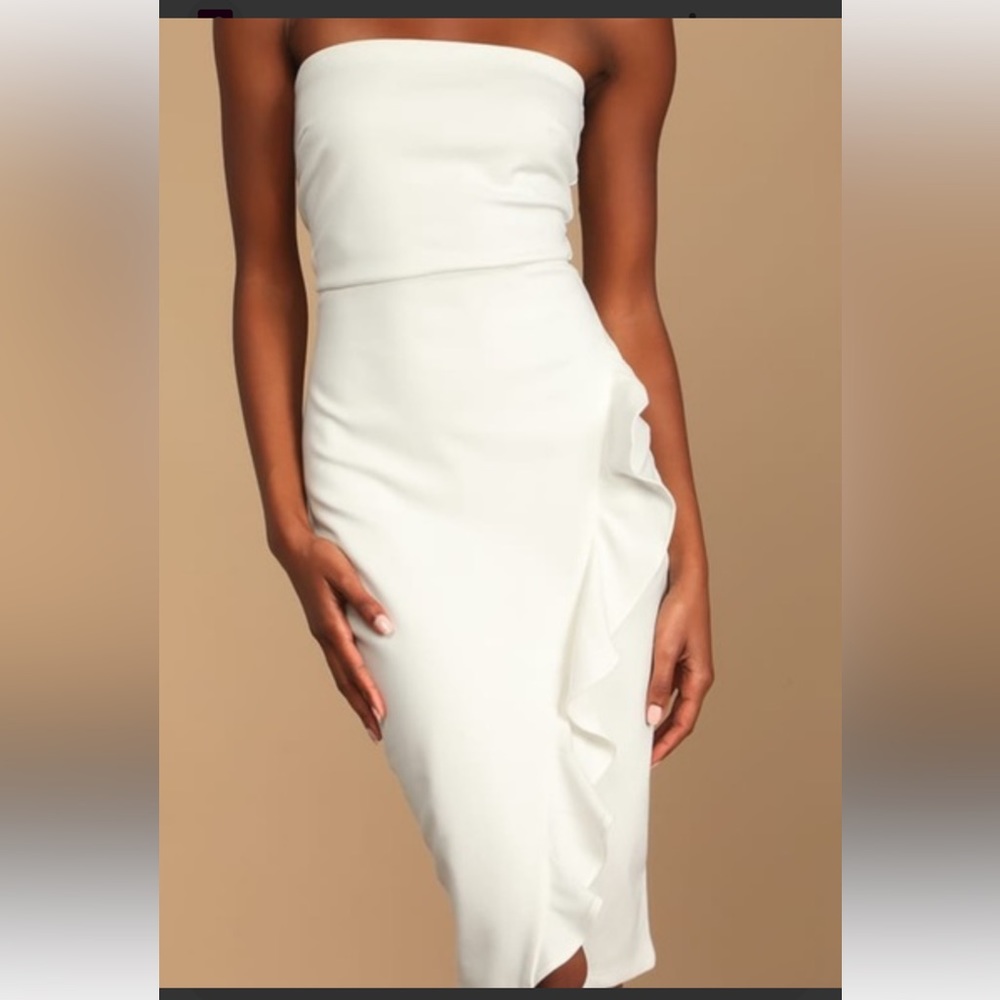 NWT Lulus white strapless midi dress!